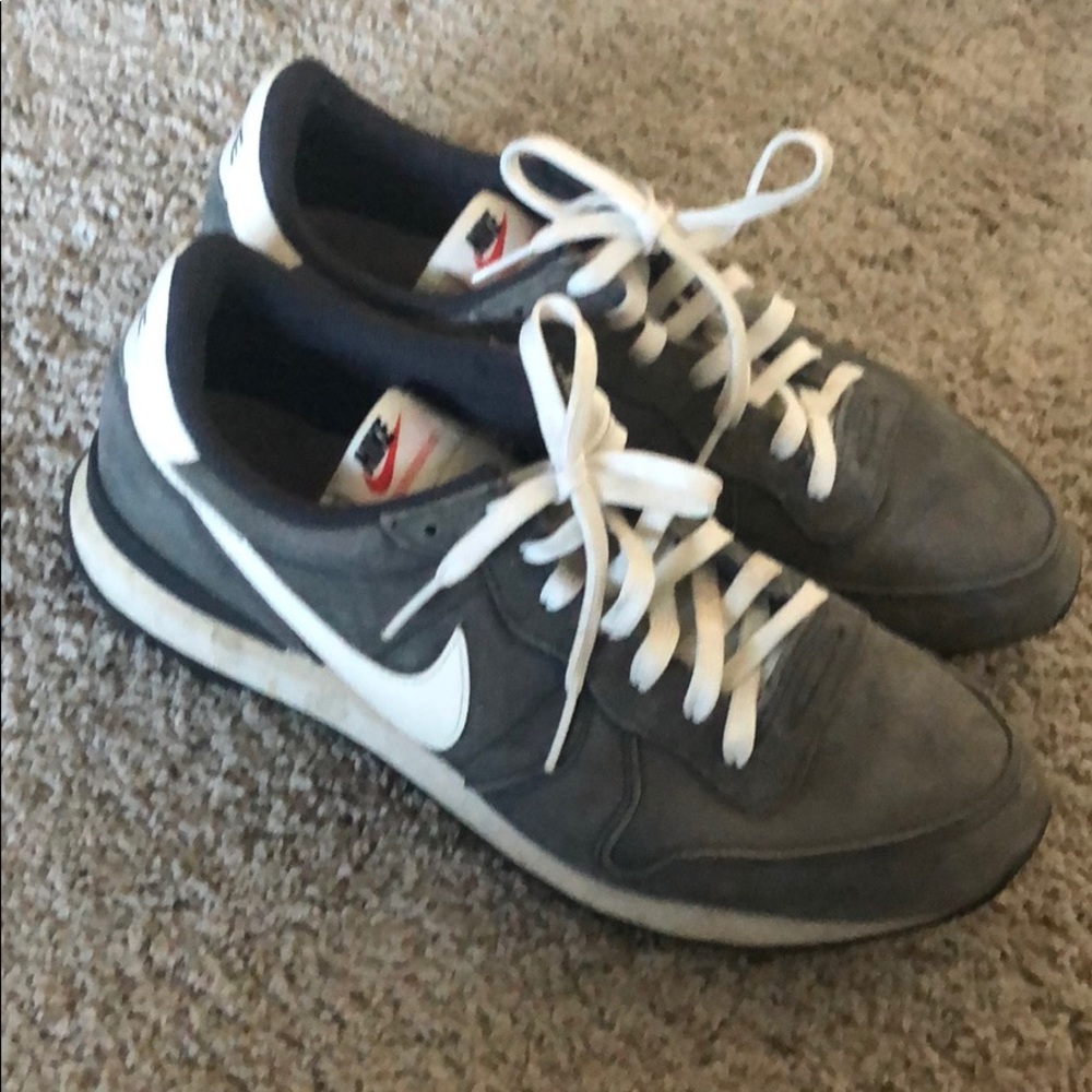Men’s shoes